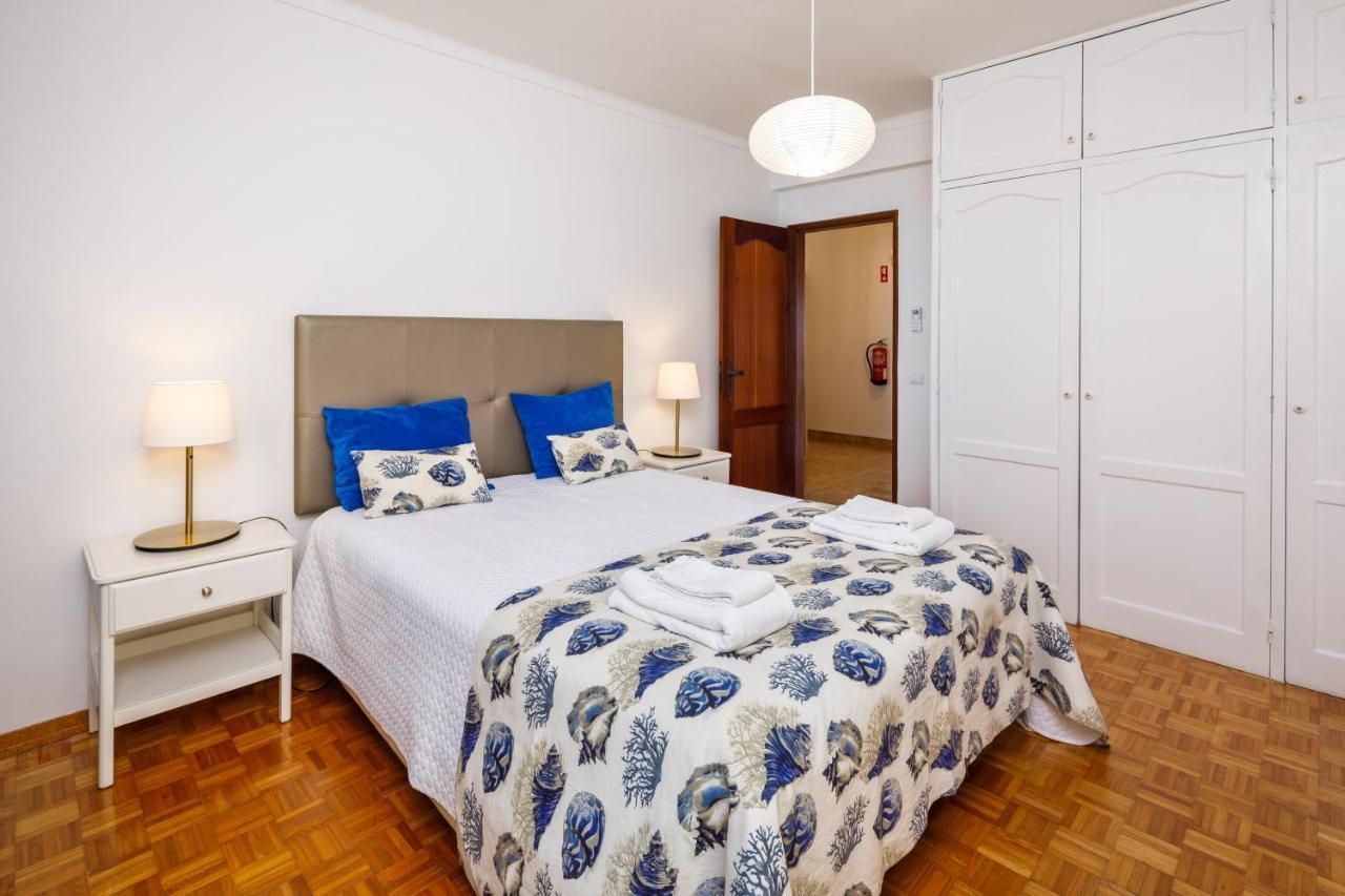 Apartamento Vista Mar T2 クアルテイラ エクステリア 写真